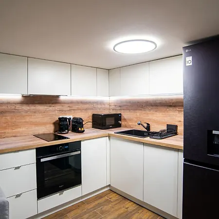 Apartment M&s - Entire In The Center Of Budapest