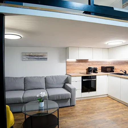 Apartment M&s - Entire In The Center Of