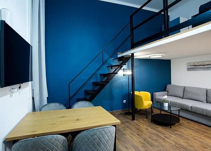 Apartment M&s - Entire In The Center Of *